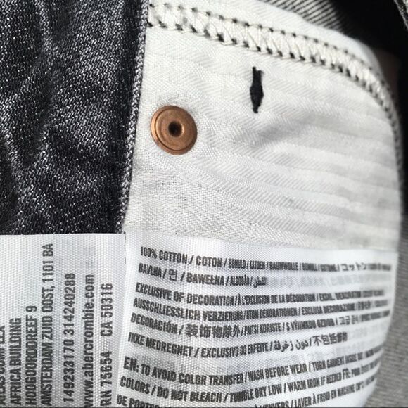 ABERCROMBIE & FITCH ANNIE HIGH RISE SHORT - Picture 9 of 10